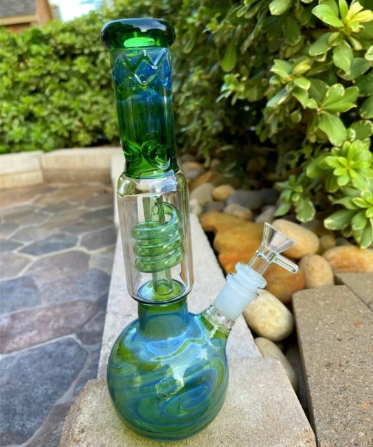 Deluxe Green Glass Beaker Bong Twisted